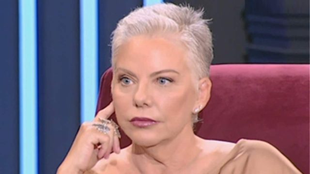 Στο νοσοκομείο η Νανά Παλαιτσάκη