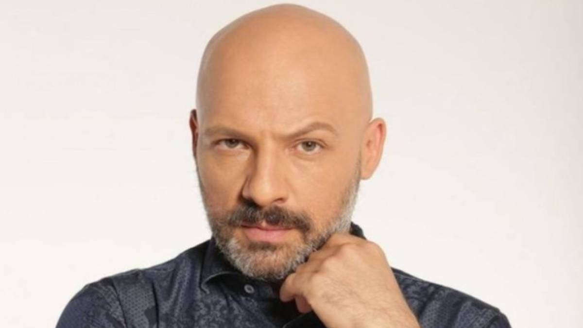 Δραματικές ώρες για τον Νίκο Μουτσινά!