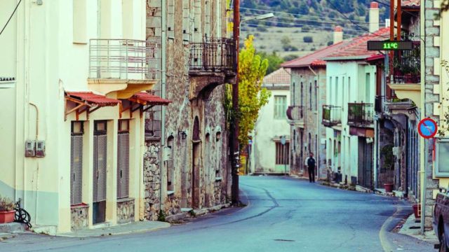 3+1 οικονομικοί προορισμοί κοντά στην Αθήνα για να πάτε οδικώς