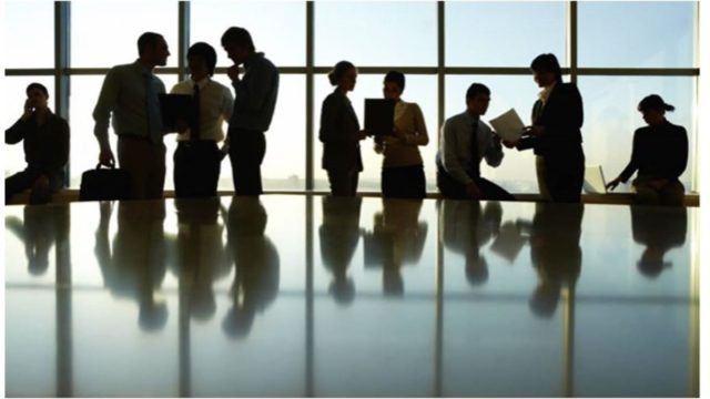 Καταργείται το 8ωρο εργασίας; Τι θα ισχύσει με την ψηφιακή κάρτα – Η απάντηση του Κωστή Χατζηδάκη (Video)