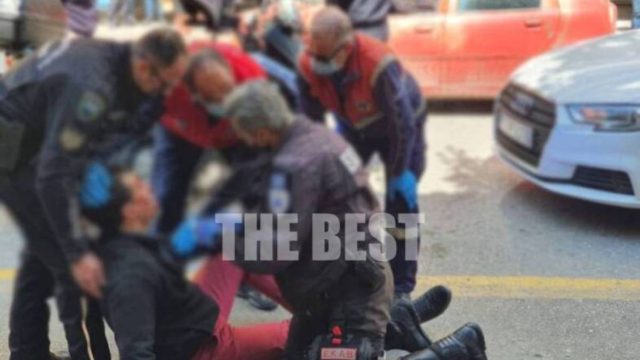 Χαμός στην Πάτρα: Πλακώθηκαν στο ξύλο για μια προσπέραση!