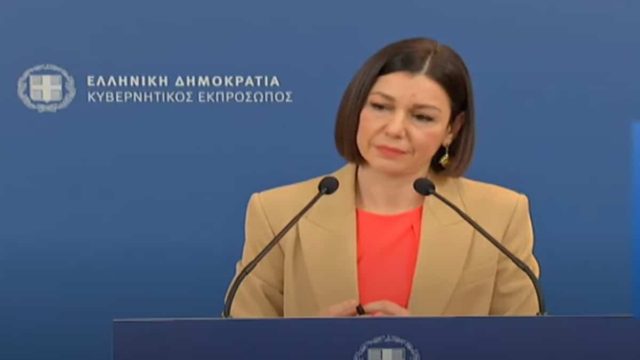 Αριστοτελία Πελώνη: Μέσα στην εβδομάδα θα γίνουν 900.000 self test σε εργαζόμενους