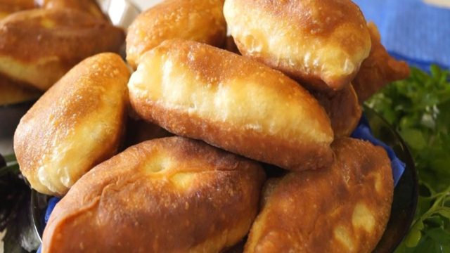 Πιροσκί με πατάτα