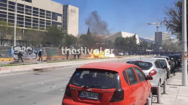 Θεσσαλονίκη: Σοβαρά επεισόδια με μολότοφ μετά την πορεία των φοιτητών
