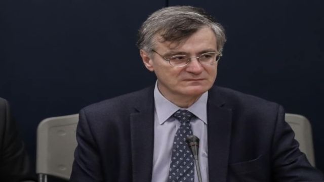 «Αντάρτης» ο Σωτήρης Τσιόδρας για σχολεία: Ψήφισε αρνητικά στο άνοιγμα Λυκείων!