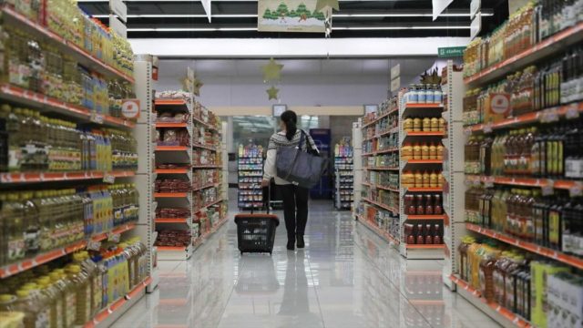 Σούπερ μάρκετ: Ωράριο λειτουργίας για τη Μεγάλη Εβδομάδα –  Ποιες μέρες θα είναι κλειστά
