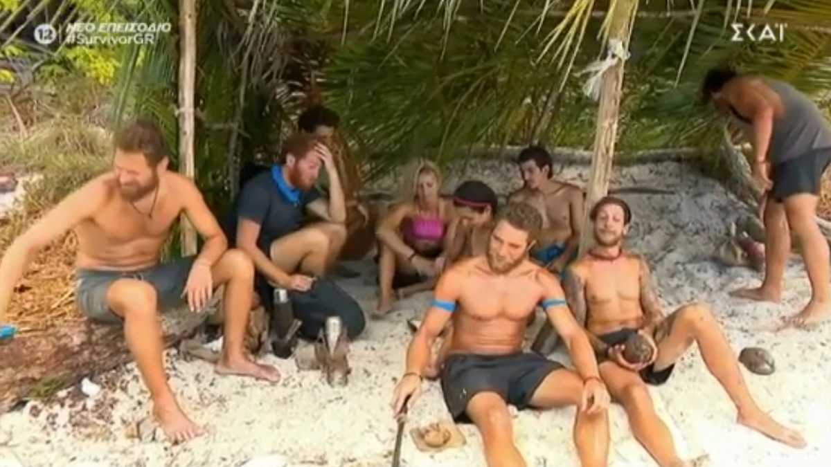 Survivor 4: Άγριο κράξιμο για την κλίκα Σάκη-Τριαντάφυλλου – «Τέτοιο γλείψιμο δεν έχει ξαναγίνει…»