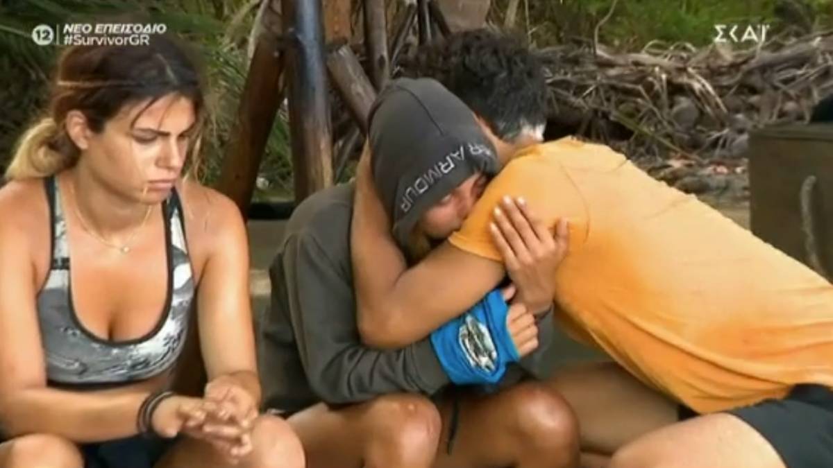 Survivor 4: Ήρθαν… ακόμη πιο κοντά Σάκης και Μαριαλένα – Δάκρυσαν μαζί αγκαλιά μετά τον χωρισμό