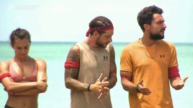 Survivor 4: «Αρπάχτηκαν» Σάκης και Τζέιμς – «Εσύ είσαι το πρόβλημα όλων εδώ μέσα»