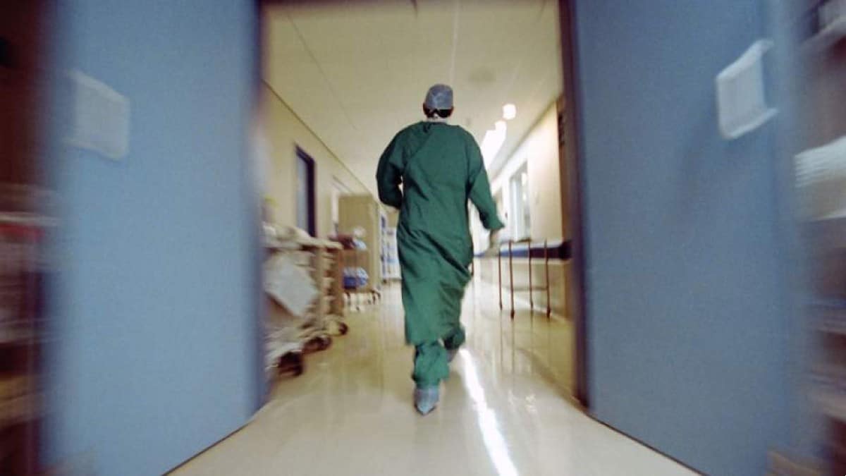 Θρίλερ στα Χανιά: 4μελής οικογένεια δίνει «μάχη» με τον κορωνοϊό! (Video)