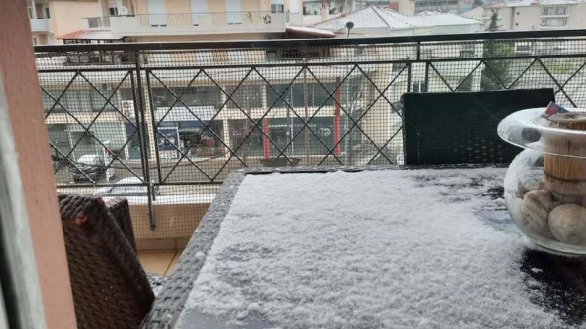 Στα “λευκά” η Κοζάνη με τον υδράργυρο να αγγίζει τους -4 βαθμούς Κελσίου