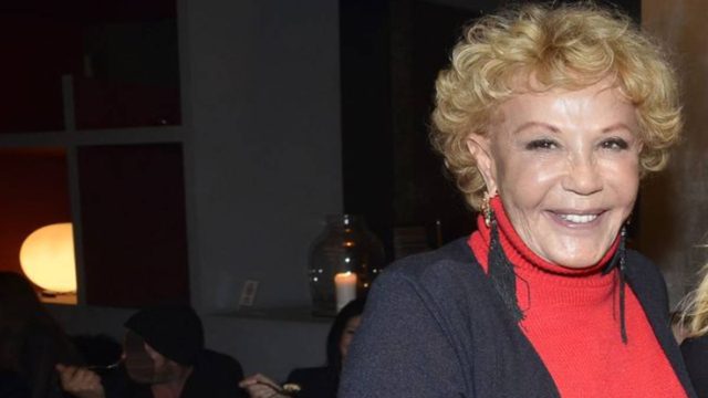Ζωή Λάσκαρη: “Κοιμόταν” νεκρή δίπλα στον Λυκουρέζο – Ποιος τη βρήκε