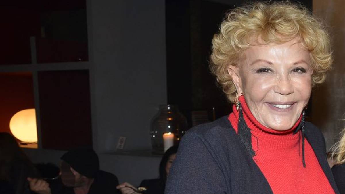 Ζωή Λάσκαρη: “Κοιμόταν” νεκρή δίπλα στον Λυκουρέζο – Ποιος τη βρήκε