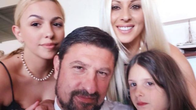 Νίκος Χαρδαλιάς: Σοκαριστικό βίντεο με την επίθεση στο μαγαζί της γυναίκας του – «Άνανδρα θρασίμια»