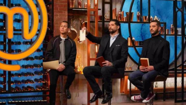 Αποκάλυψη on air για το Masterchef – «Έδωσαν» τον νικητή του παιχνιδιού (ΒΙΝΤΕΟ)