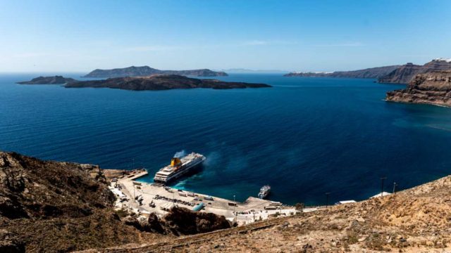 Άρση μέτρων: Σαββατοκύριακο… φρενίτιδας – «Λαοθάλασσα» για αποδράσεις σε χωριά και νησιά