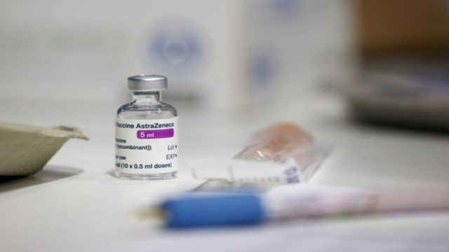 ΕΟΦ: Συναγερμός για δύο νέα περιστατικά θρομβώσεων έπειτα από εμβολιασμούς