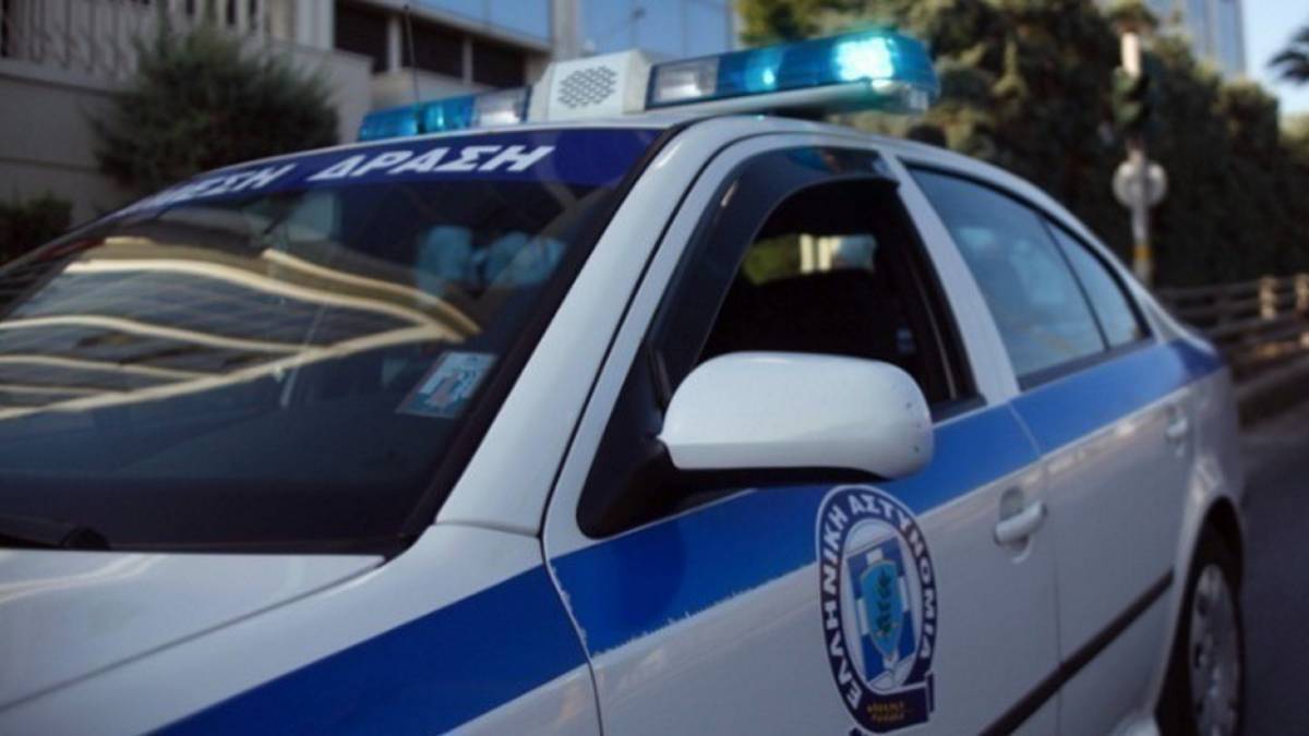 «Παγωμάρα» στην Πάτρα: Γυναίκα απειλεί να αυτοκτονήσει μπροστά σε παιδικό σταθμό