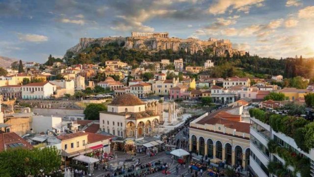 Νέος συναγερμός: Προβληματισμός για την «αθηναϊκή μετάλλαξη» του κορωνοϊού