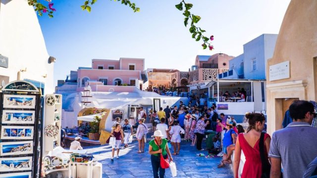 Κοινωνικός τουρισμός: Ξεκίνησε ακόμη και με 10 διανυκτερεύσεις σε πεντάστερα – Τι θα γίνει με τους περσινούς δικαιούχους