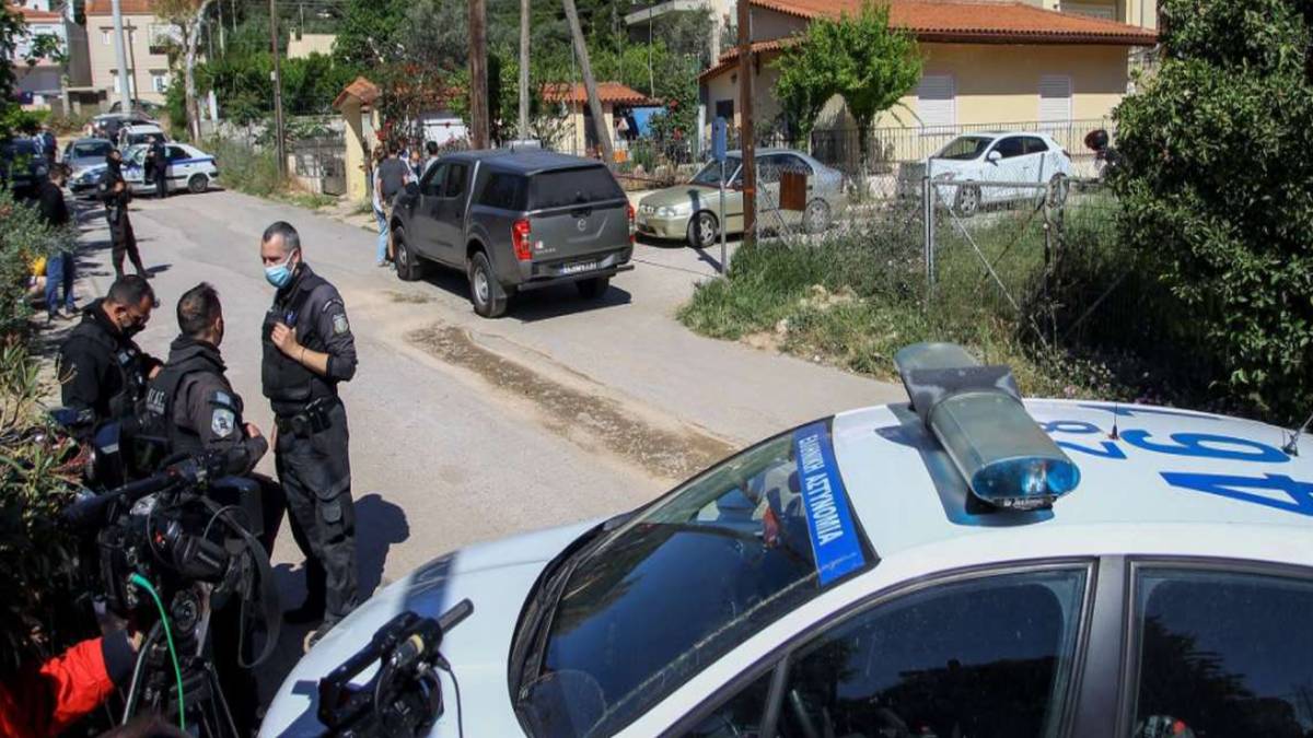 Έγκλημα στα Γλυκά Νερά: Απείλησαν να σκοτώσουν το βρέφος – Έβαλαν το όπλο στο κεφαλάκι του!