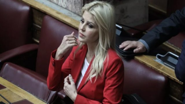 Έλενα Ράπτη: Χώρισε η βουλευτής της Νέας Δημοκρατίας μετά από 2 χρόνια γάμου