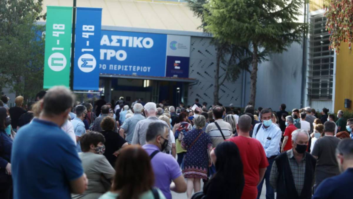 Σπάνε κάθε ρεκόρ οι εμβολιασμοί στην Ελλάδα: 114.680 σε μια μέρα!