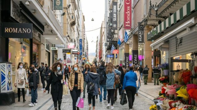 Ανοιχτά καταστήματα την Κυριακή 23 Μαΐου – Ποιες ώρες μπορείτε να ψωνίσετε