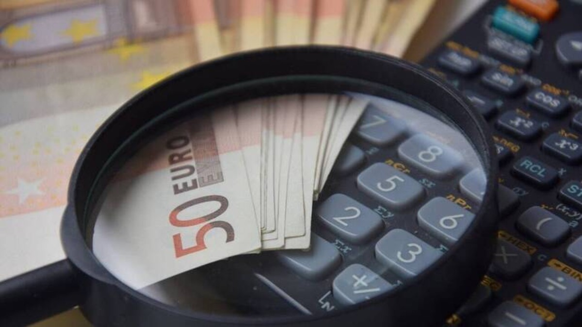 Επίδομα 534 ευρώ: Πότε θα πληρωθούν οι εργαζόμενοι σε αναστολή τον Απρίλιο