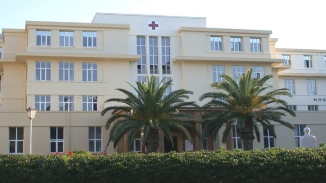 Κορωνοϊός: 17χρονος διασωληνωμένος στον «Ερυθρό Σταυρό»