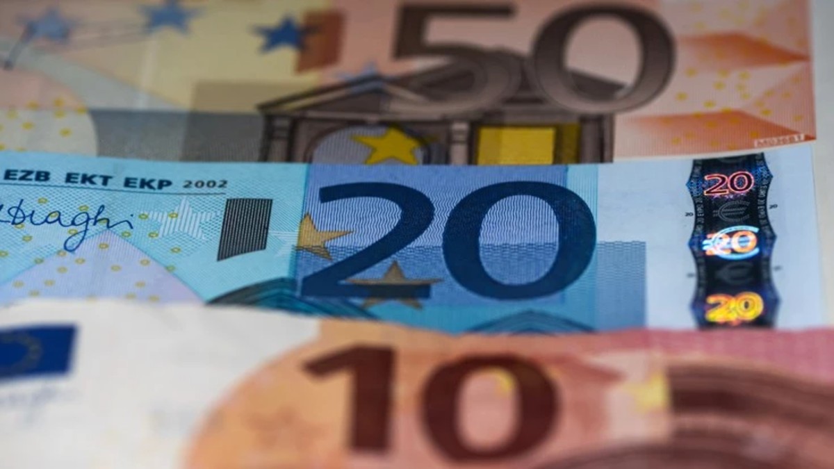ΟΠΕΚΑ: Ξεκινούν οι πληρωμές – Ποιοι θα πάρουν χρήματα από αύριο 31/5