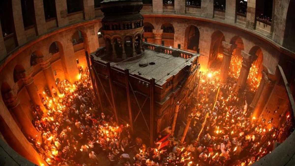 Άγιο Φως: Live η τελετή αφής του στον Πανάγιο Τάφο