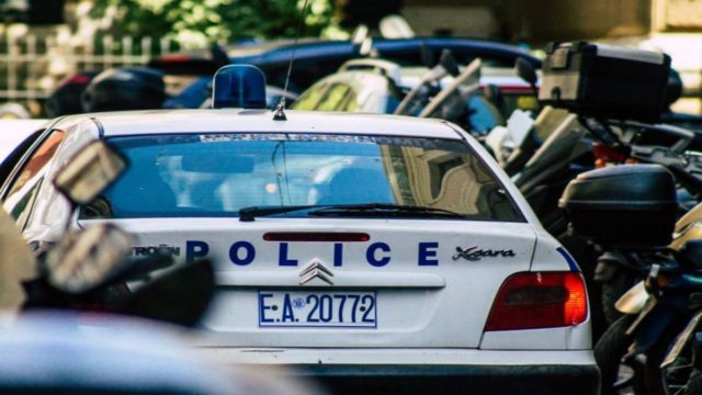 Γλυφάδα: Πολίτες συνέλαβαν διαρρήκτη που είχε άλλες συλληφθεί 102 φορές!