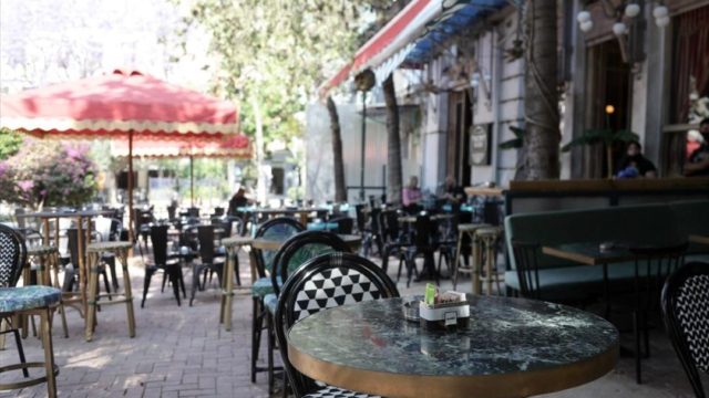 Εστίαση: Οι επιχειρηματίες βάζουν τέρμα τα ηχεία – Διαμαρτυρία για τις απαγορεύσεις