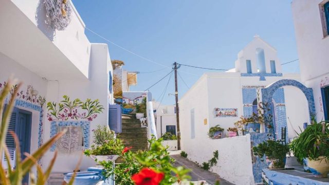 Κύθνος: Ένας επίγειος παράδεισος 1,5 ώρα απ’ το Λαύριο και με 92 παραλίες