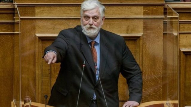 Γιάννης Λοβέρδος: Σάλος με τις δηλώσεις για τη συνεπιμέλεια – «Έκανα φραστικό λάθος»