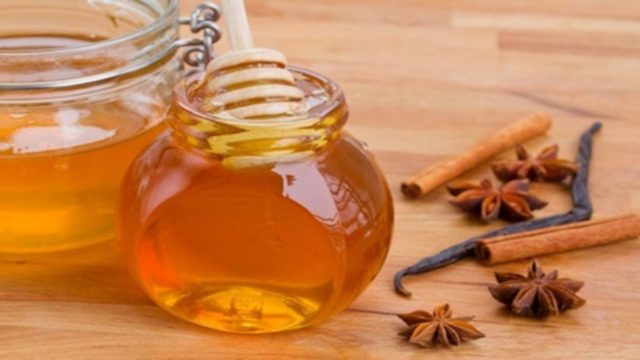 Κανέλα και μέλι: Όλες οι θεραπευτικές ιδιότητές τους