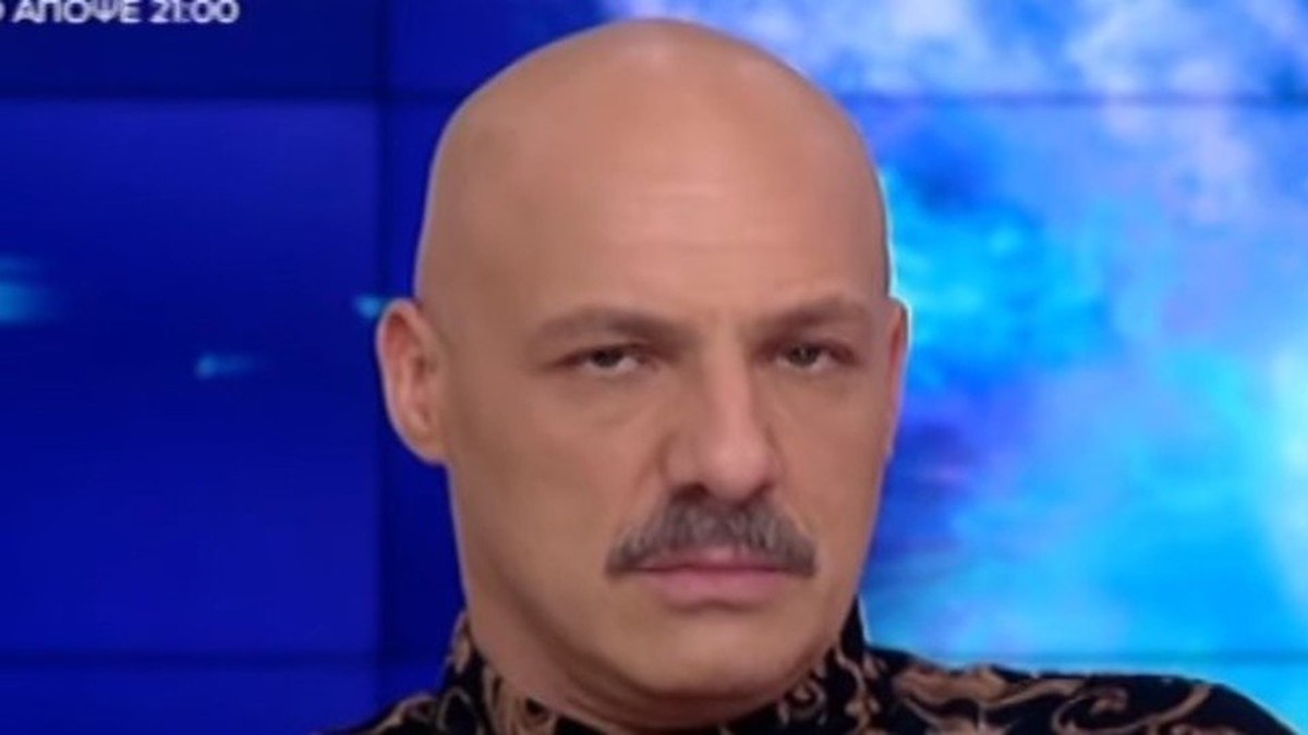 «Πάγωσε» ο Νίκος Μουτσινάς – Δύσκολες στιγμές