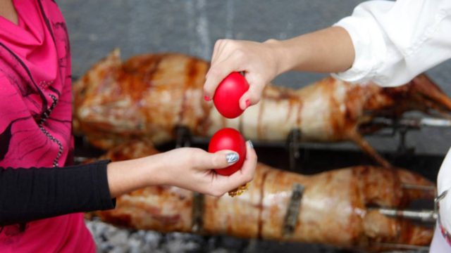 Καιρός: Με αυτές τις συνθήκες θα σουβλίσουμε – Έντονη η ζέστη στο κυριακάτικο τραπέζι