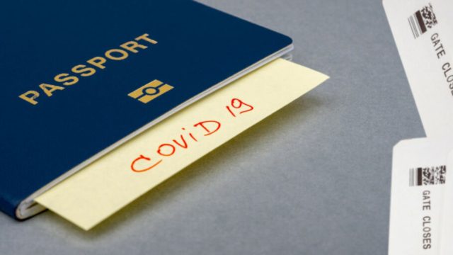 Πιστοποιητικά εμβολιασμού: Συμφωνία Ελλάδας – Μπαχρέιν για αμοιβαία αναγνώριση