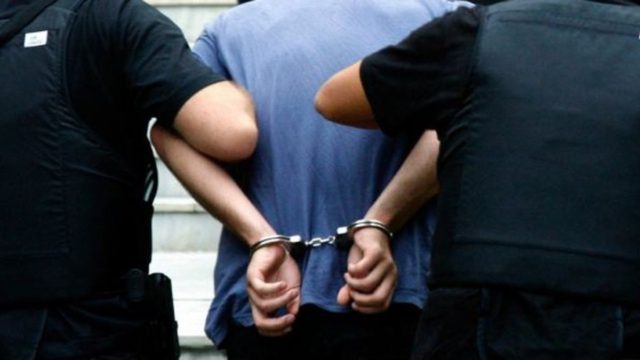 Θήβα: Τα «αυγά έκπληξη» έκρυβαν ναρκωτικά – Χειροπέδες σε 40χρονο για διακίνηση ουσιών