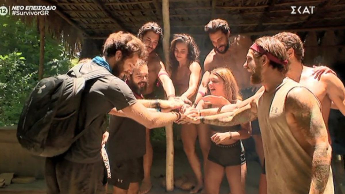 Survivor: Ο Νίκος επέστρεψε στην παραλία και αποχαιρέτησε συμπαίκτες και αντιπάλους!