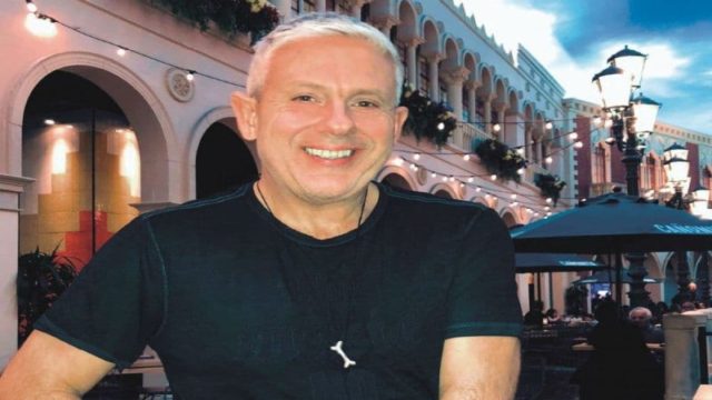Ο Τάσος Δούσης έγινε… τούρτα!