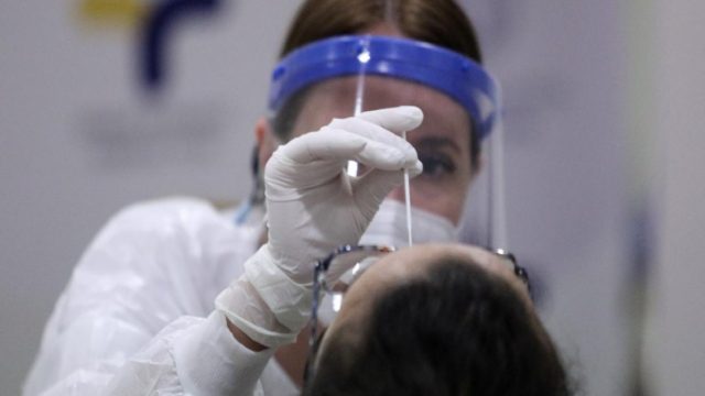 Μάθαμε πως διέρρευσε ο COVID 19 – Τι λέει ο ΠΟΥ