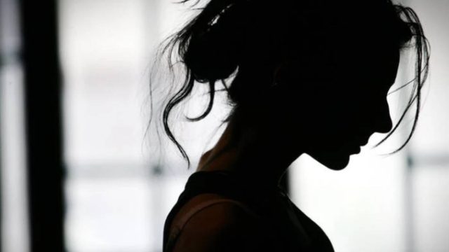 Θρίλερ στη Θεσσαλονίκη: Ιδιοκτήτης βενζινάδικου κατηγορείται για βιασμό της 21χρονης υπαλλήλου του