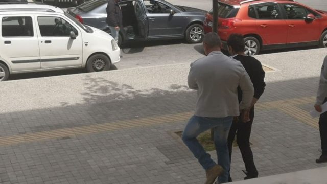 Θεσσαλονίκη: Τι αποκάλυψε η ανήλικη για το βιασμό από τον πατριό της – «Είναι άρρωστος μαζί μου»