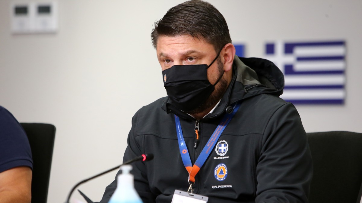 Έκκληση Χαρδαλιά: «Να εμπιστευτούμε την επιστήμη και να χτίσουμε το τείχος της ανοσίας»