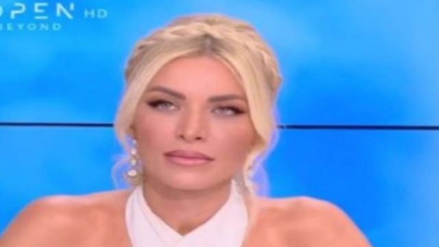Open: Επέστρεψε στο πλατό η Κατερίνα Καινούργιου – “Με είχαν σε καταστολή και…”