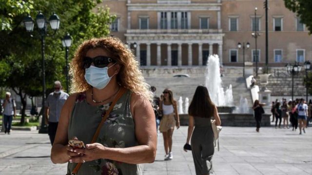 Άρση μέτρων: Ένα ακόμη βήμα για το τέλος της απαγόρευσης κυκλοφορίας – «Έσκασαν» τα ευχάριστα για τον τουρισμό