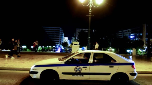 Θρίλερ στα Βόρεια Προάστια: 17χρονοι μπούκαραν στο σπίτι 15χρονου για 100 ευρώ – Τον χτύπησαν και τον λήστεψαν